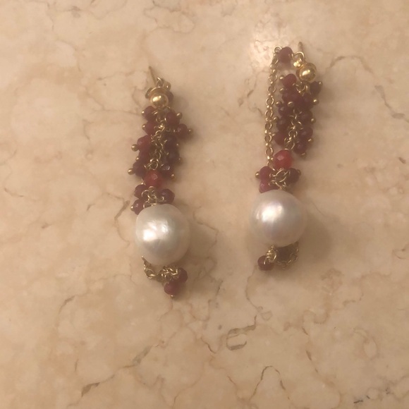 Garnet and pearl earrings - Picture 1 of 1